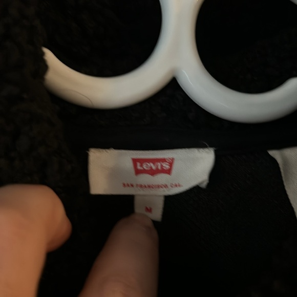 NWOT Levi’s teddy hoodie - Picture 2 of 6